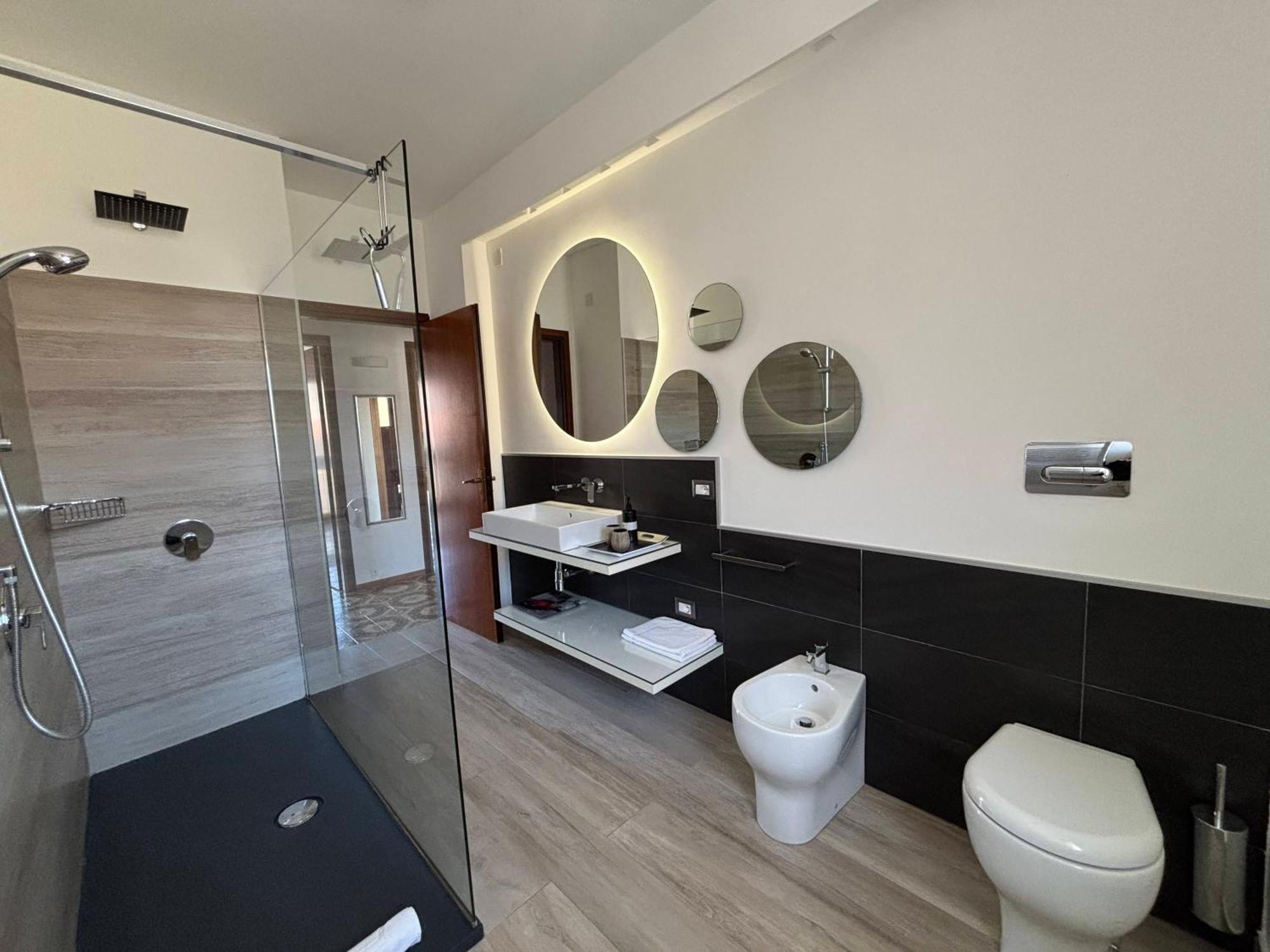 Apartmán Archimede Lounge Cefalù Exteriér fotografie